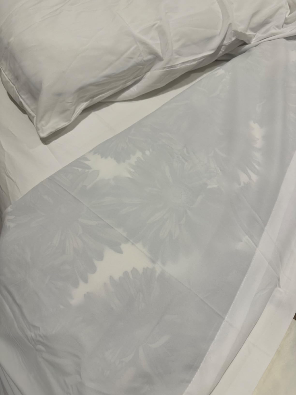 Coolmax® Cooling Sheets for Hot Sleepers, Queen Size, Grey customer photo 1