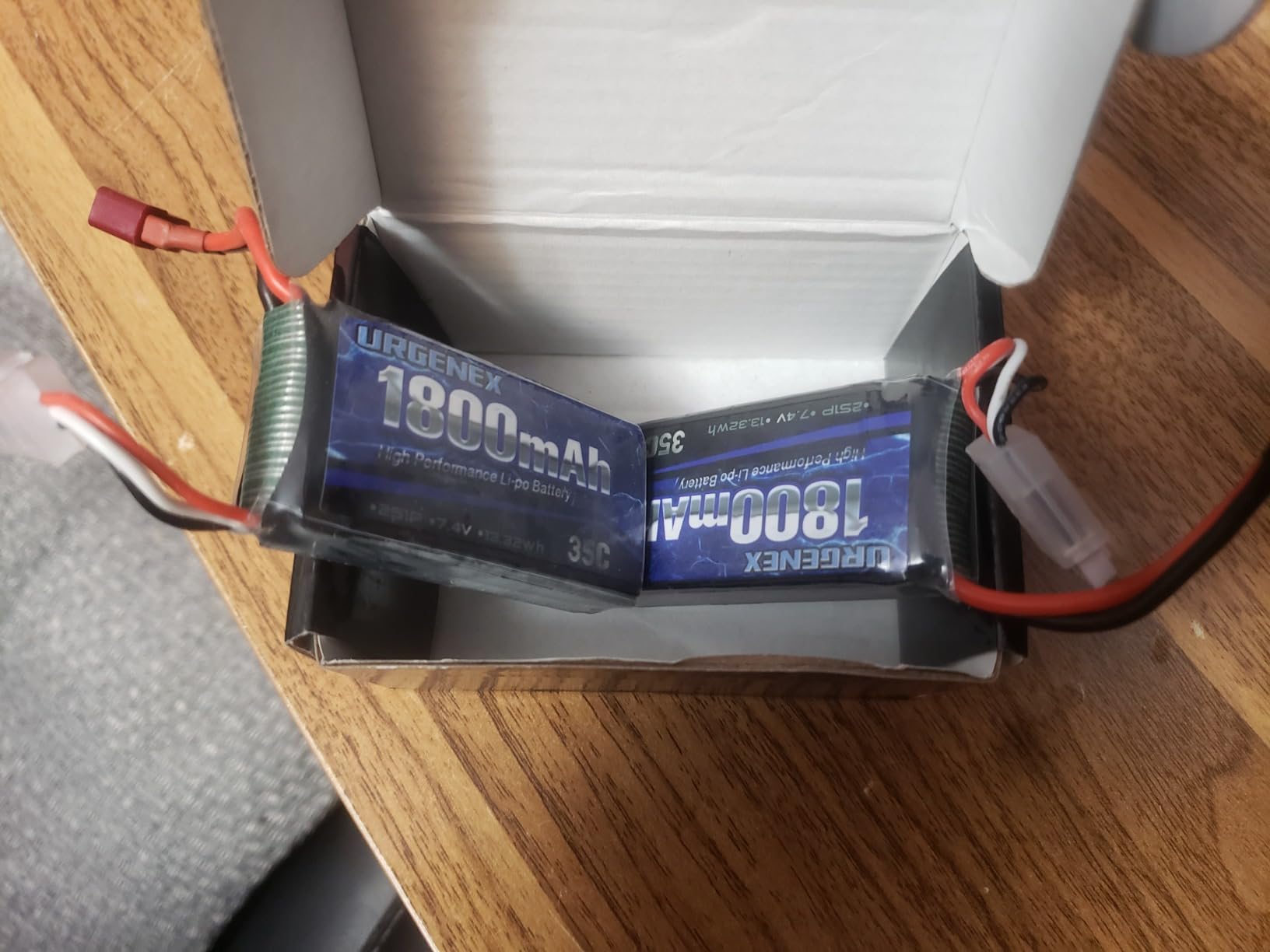7.4V Lipo Battery 2S 35C 1800mAh Rechargeable RC Battery Pack with Deans T Plug Campatibal with Most 1/10, 1/16 Scale RC Cars Trucks and 7.4V 1to2 USB Lipo Battery Charger customer photo 2