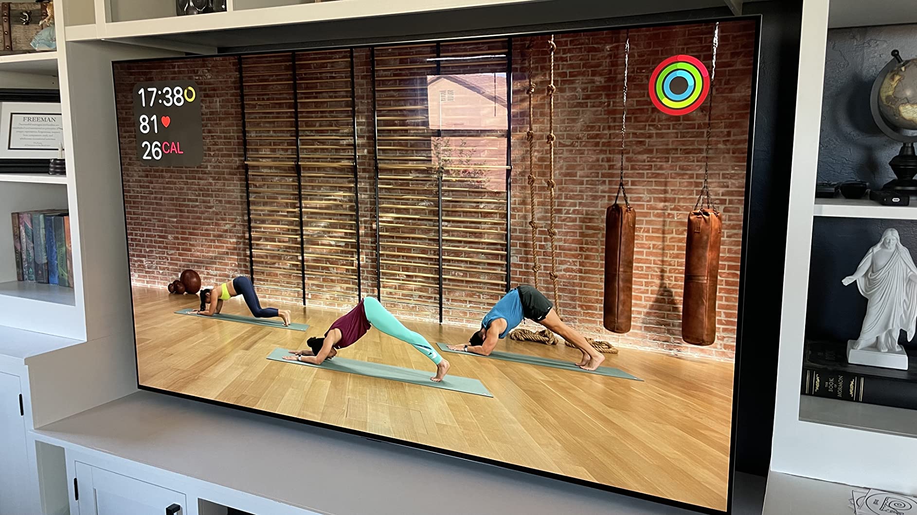 LG C3 Series 77-Inch Class OLED evo Smart TV OLED77C3PUA, 2023 - AI-Powered 4K, Alexa Built-in customer photo 2
