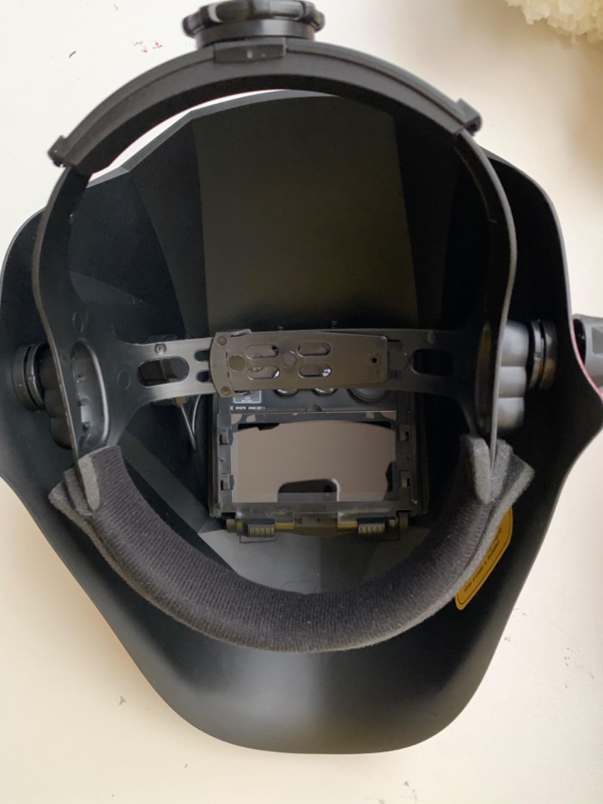 TRQWH Welding Hood Auto Darkening Welding Helmet with Light True Color customer photo 2