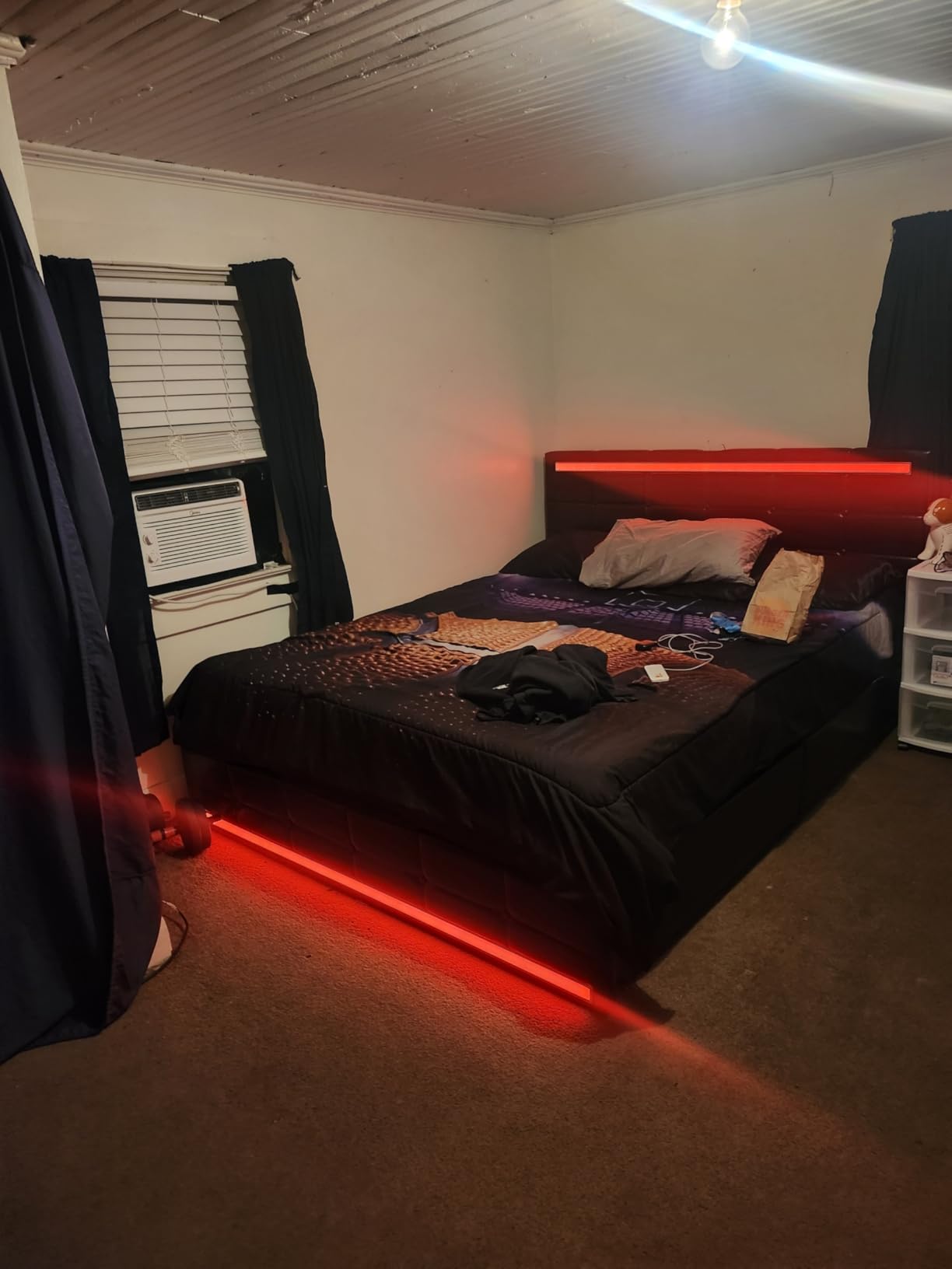 ADORNEVE Queen Bed Frame with 4 Storage Drawers and Charging Station customer photo 2