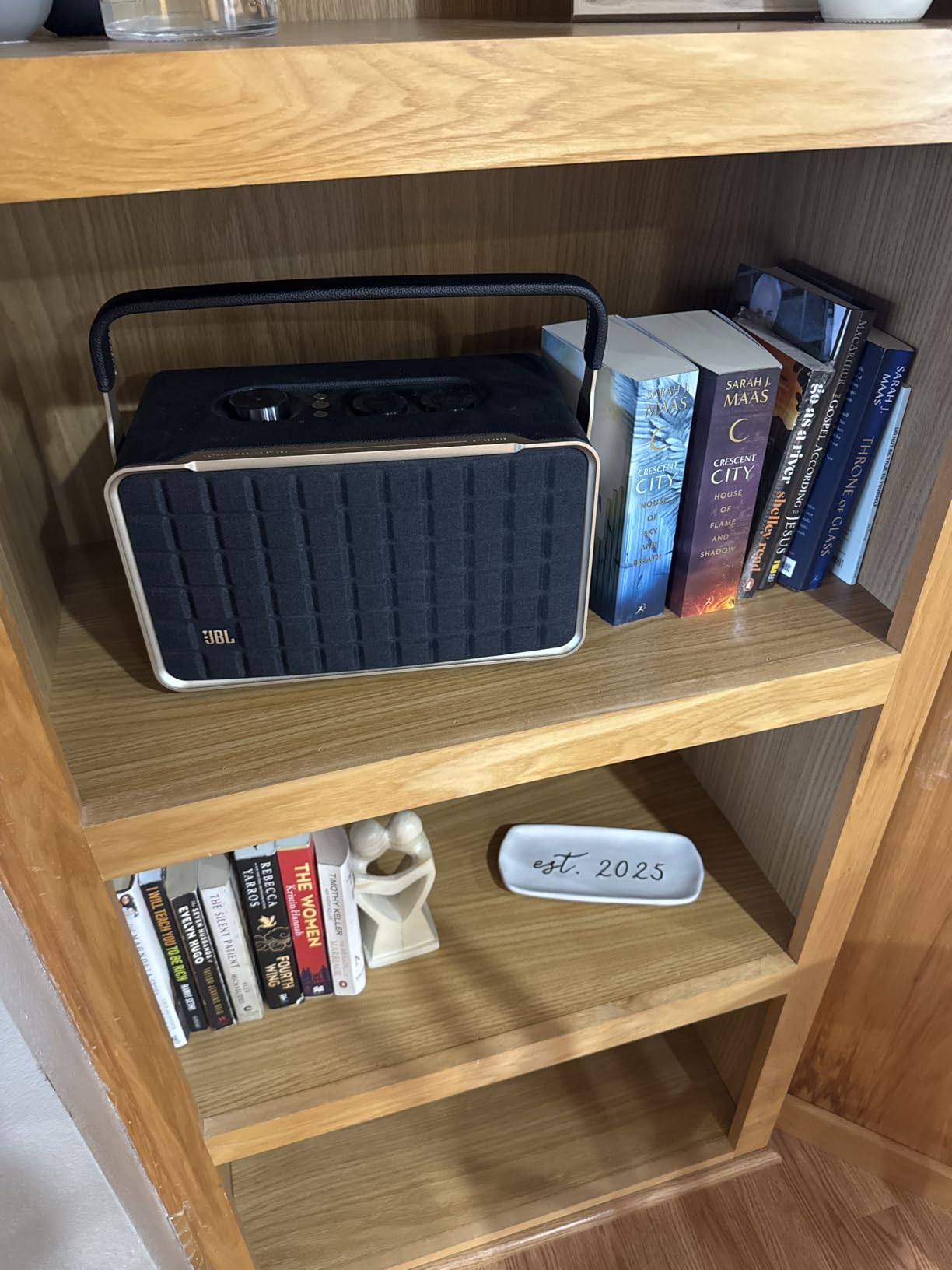 JBL Authentics 300 Portable Smart Speaker with Voice Control - Black customer photo 1