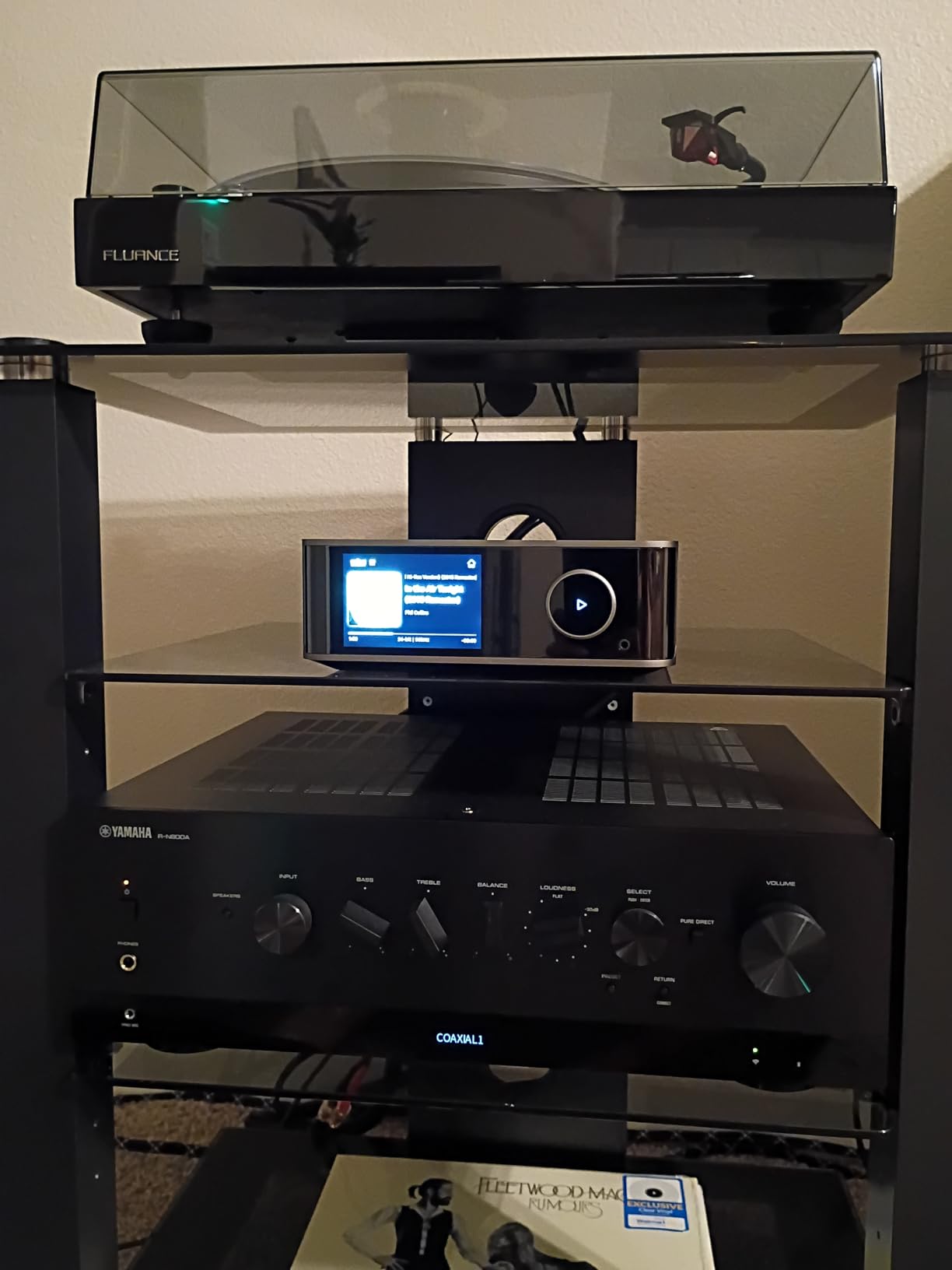 Yamaha R-N800A Network Receiver with Phono and Built-in DAC, Black customer photo 2