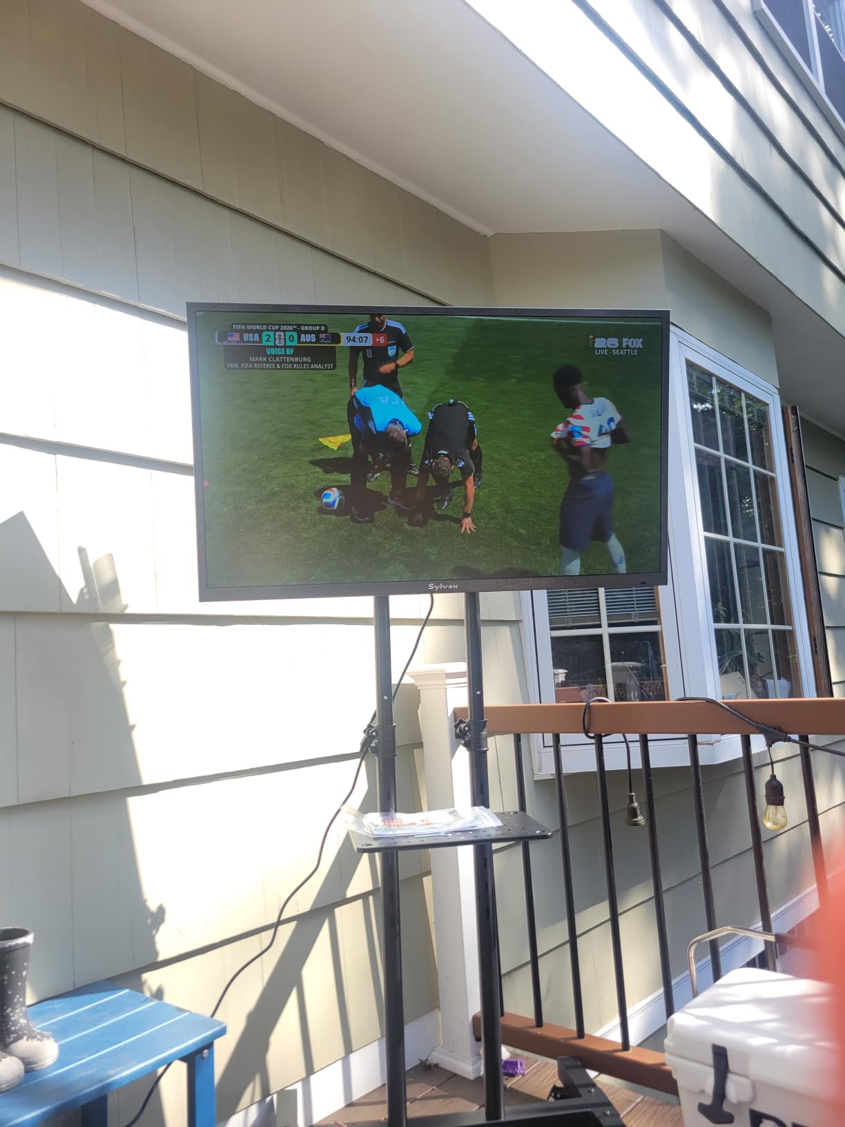 SYLVOX Outdoor TV, 65 inch 4K Smart Outdoor Television, IP56 Waterproof customer photo 2