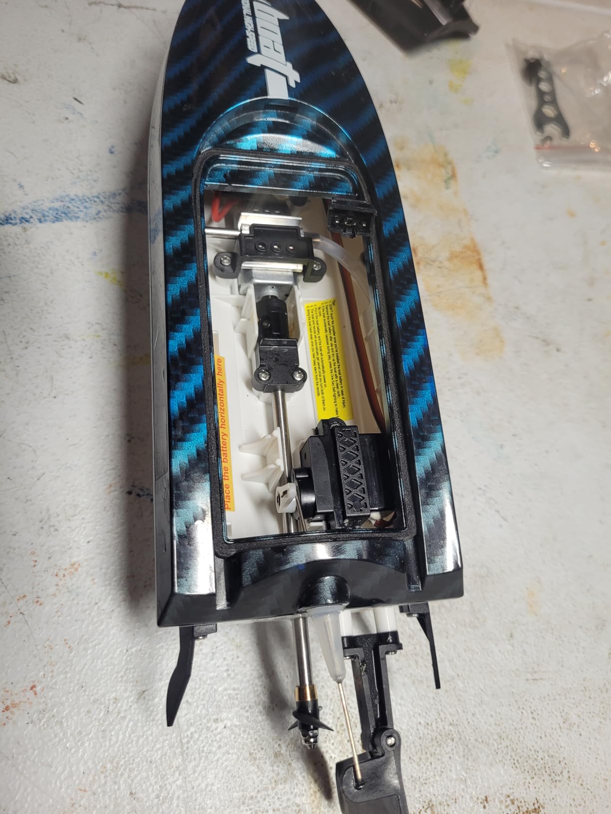 30KMH RC Remote Control Boat with 7 LED Light Modes Waterproof Electric customer photo 2