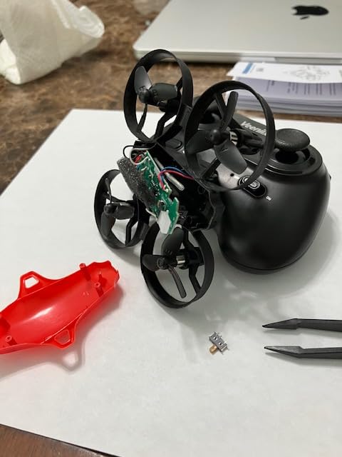 Veeniix V995 Red Mini Drone for Kids and Beginners customer photo 1