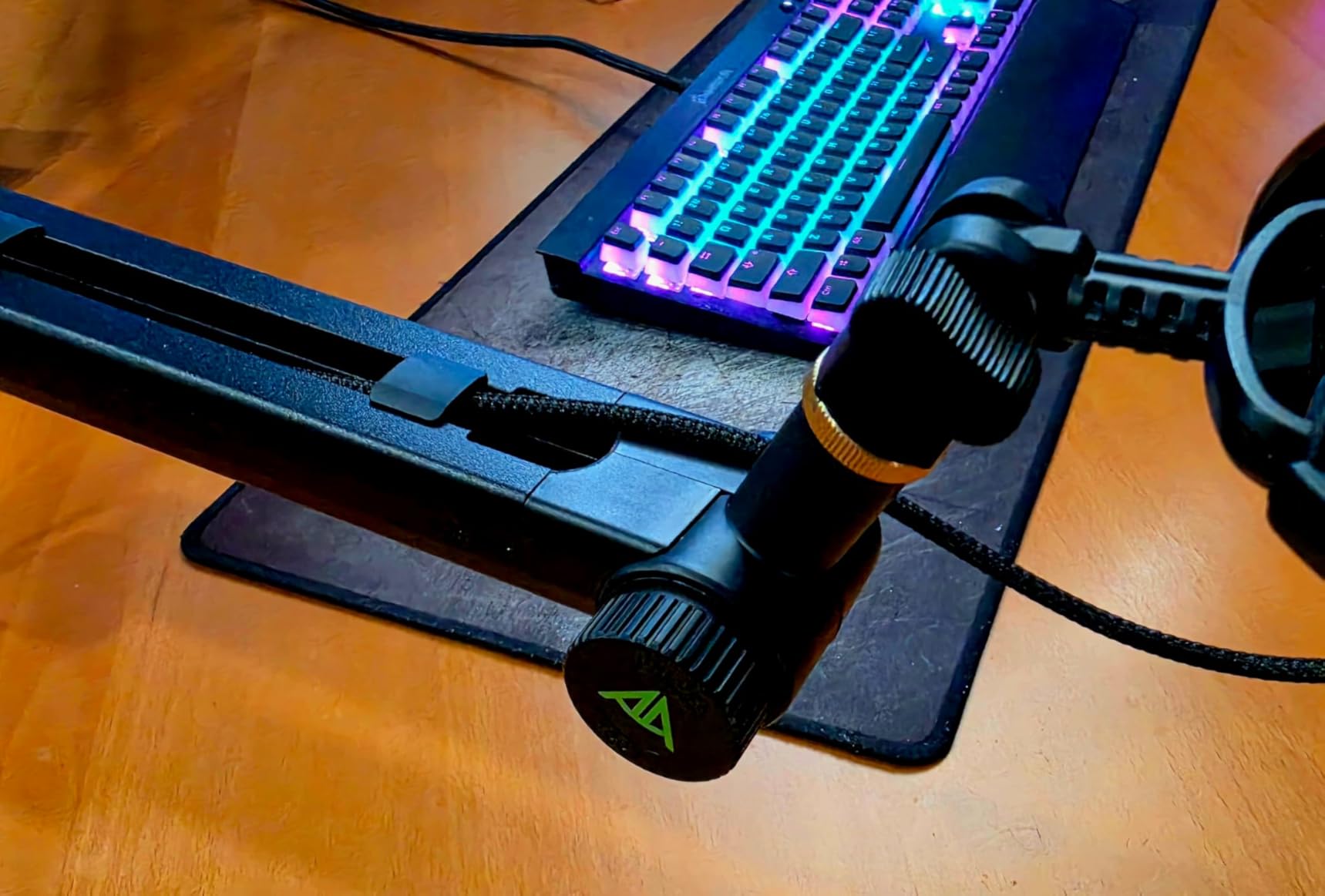 AA AUDIO ACCESSORY Mic Arm Desk Mount (Design for Heavy Mic) 6.6lbs Load Capacity, Stable Gear Lock Never Sags, Metal Low Profile Microphone Boom Stand for Shure SM7B SM7dB MV7, Blue Yeti, Rode PodMic customer photo 2