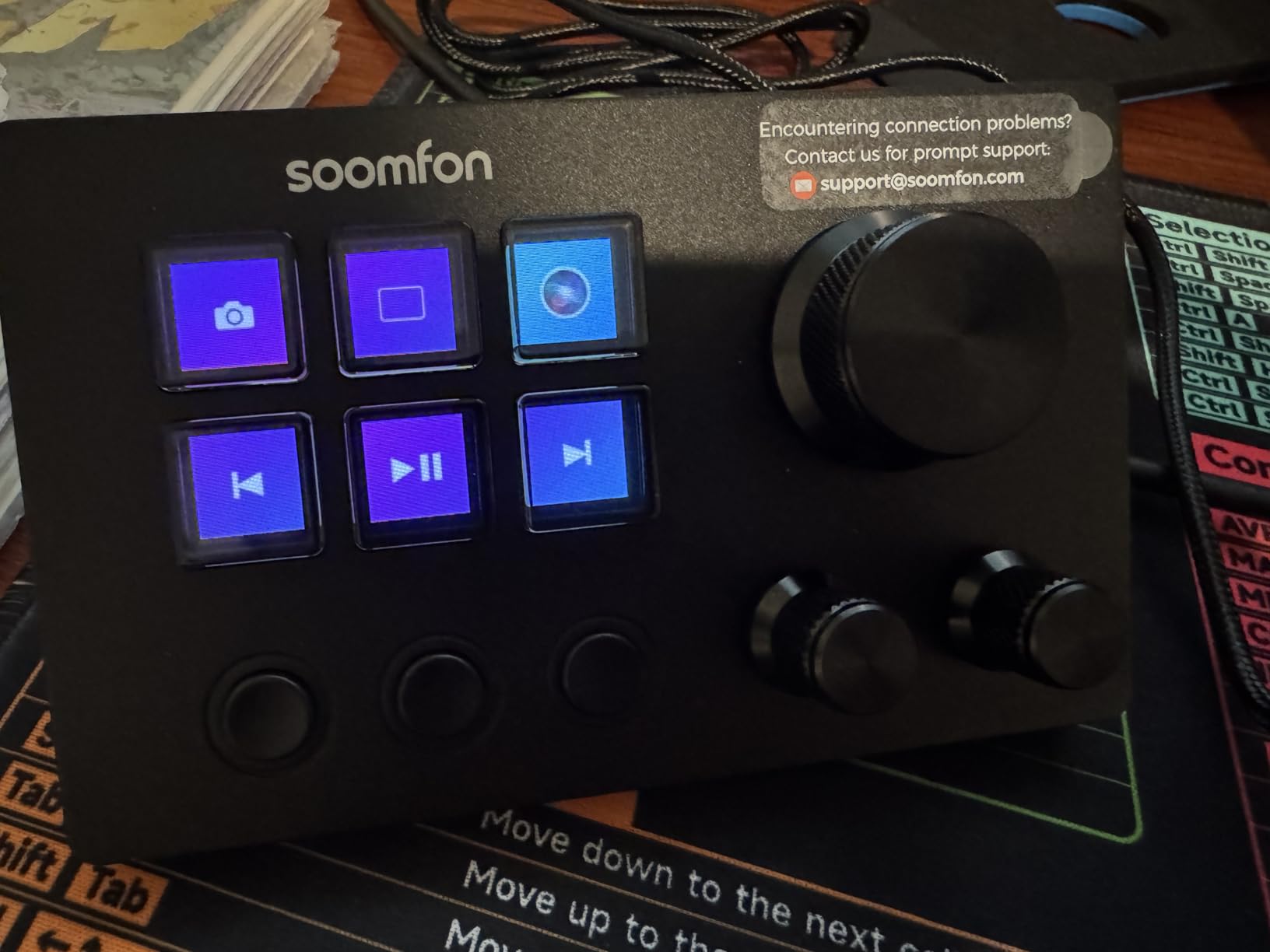 SOOMFON Stream Controller Studio Deck 6 Macro Keys, 3 Dials, 3 Buttons customer photo 2