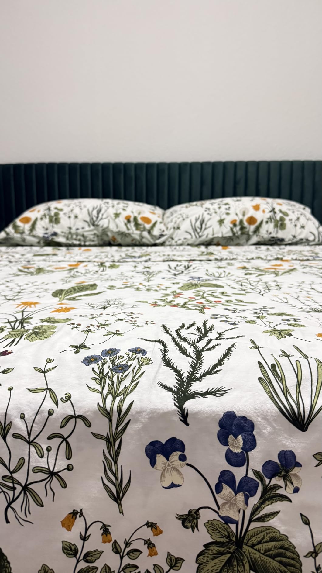 ECOCOTT Bedding 3-Piece Duvet Cover King Size, Silky Soft 100% Lyocell, Hypoallergenic & Eco-Friendly, Elegant Bloom (Soft Purple) Floral Pattern, Cooling & Breathable for Hot Sleepers customer photo 2
