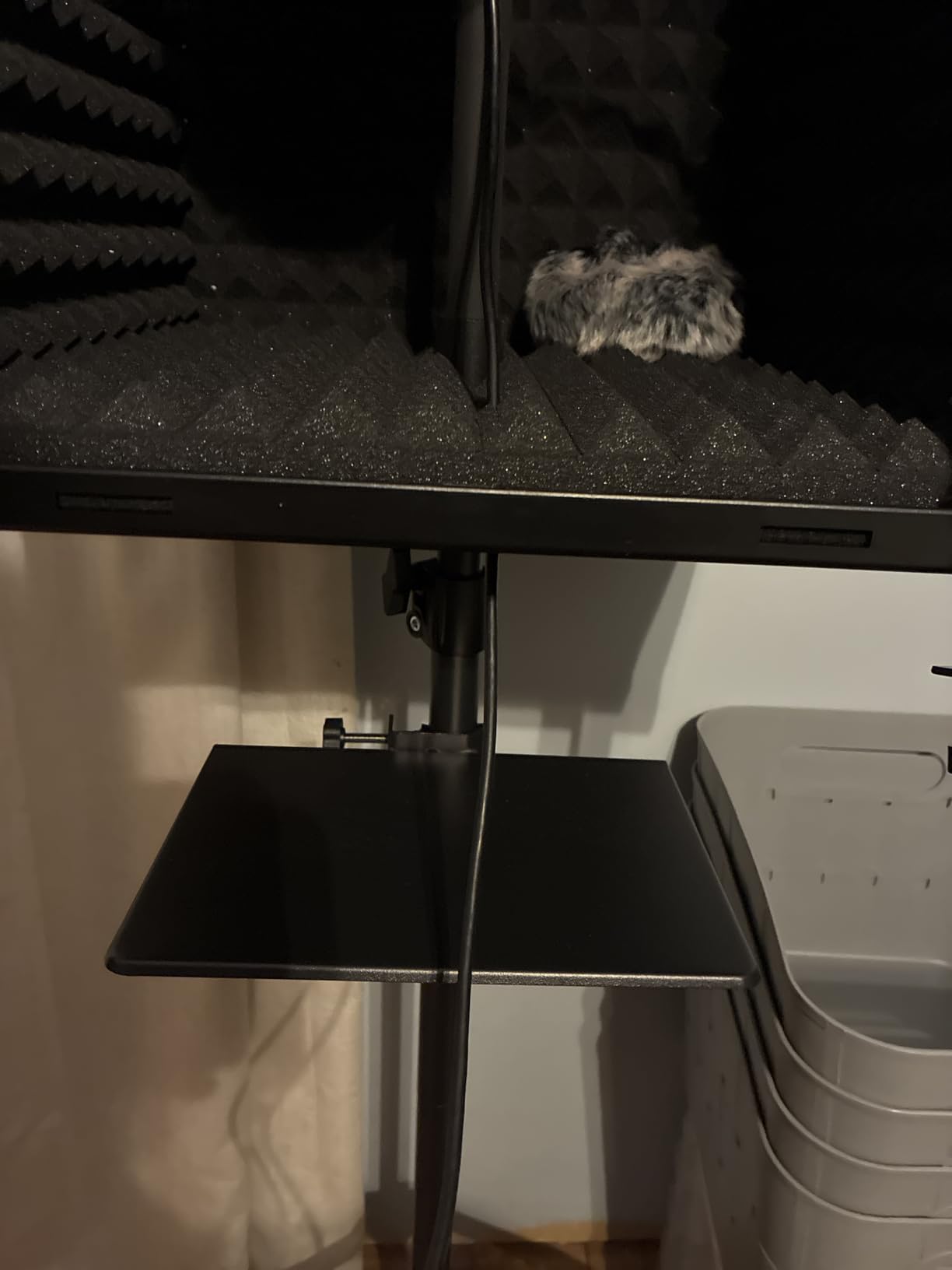 TONOR Microphone Isolation Shield for Studio with Tripod Stand, Vocal Booth customer photo 2