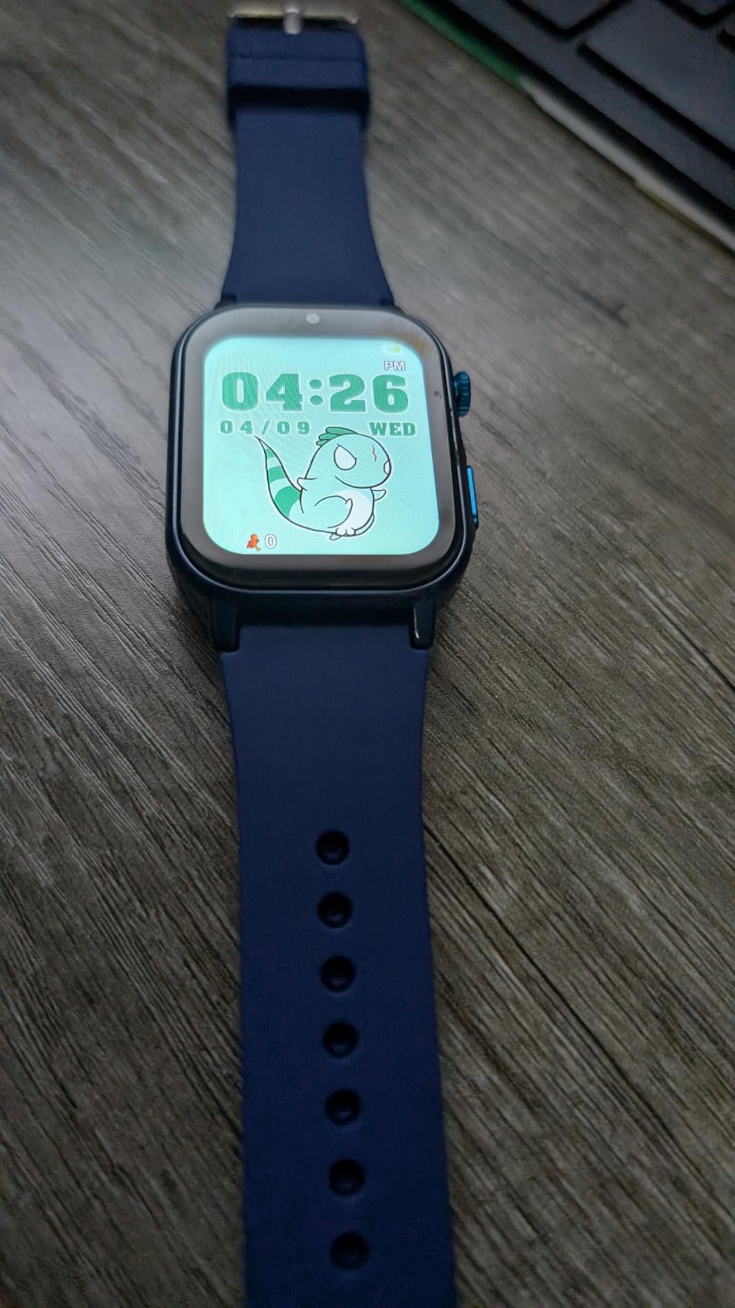 4G Smart Watch for Kids with GPS Tracker & Video Calling Ages 5-12, Black customer photo 2