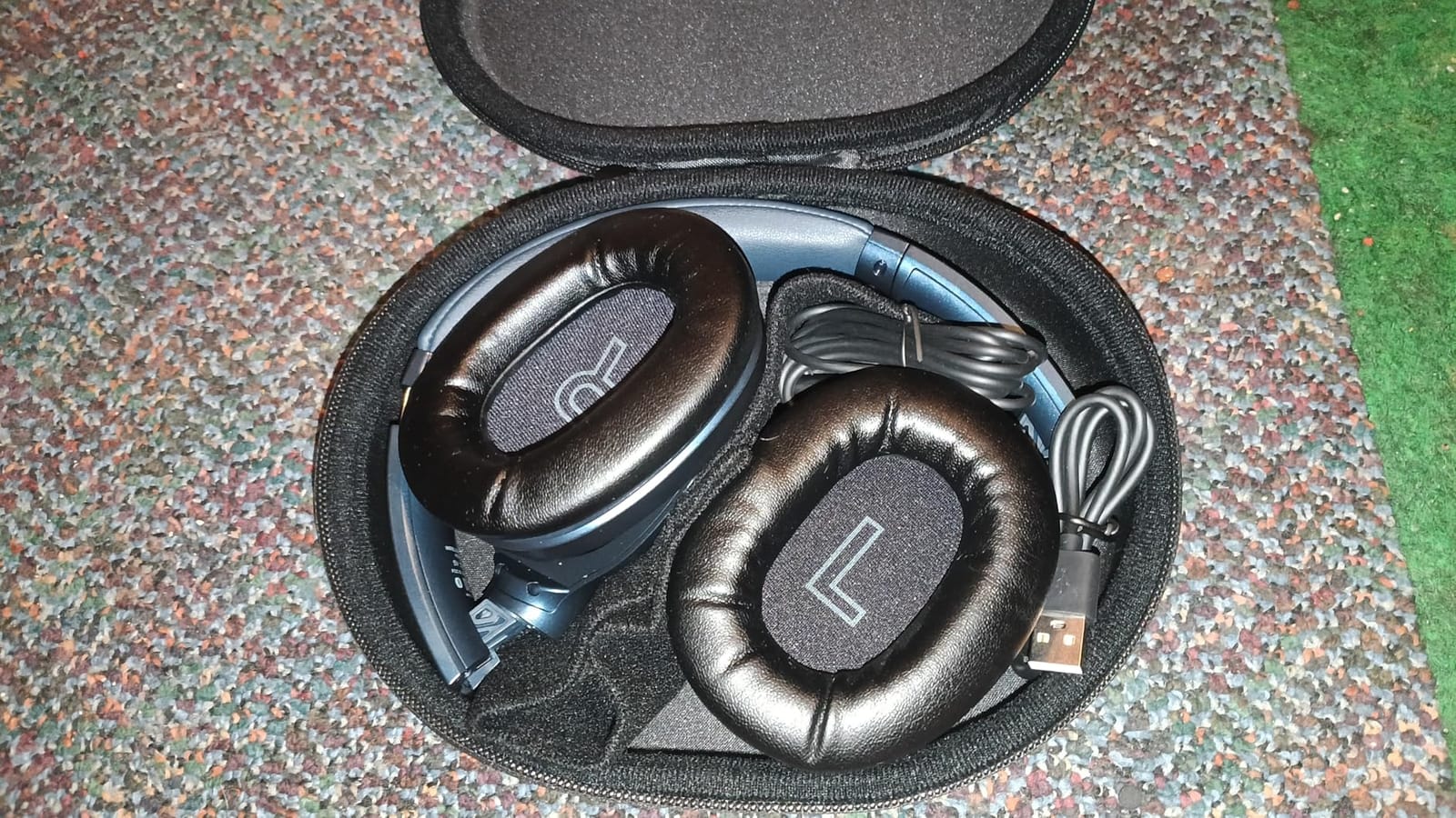 1Mii E700 Noise Cancelling Headphones Bluetooth Wireless LDAC Hi-Res, Black customer photo 2